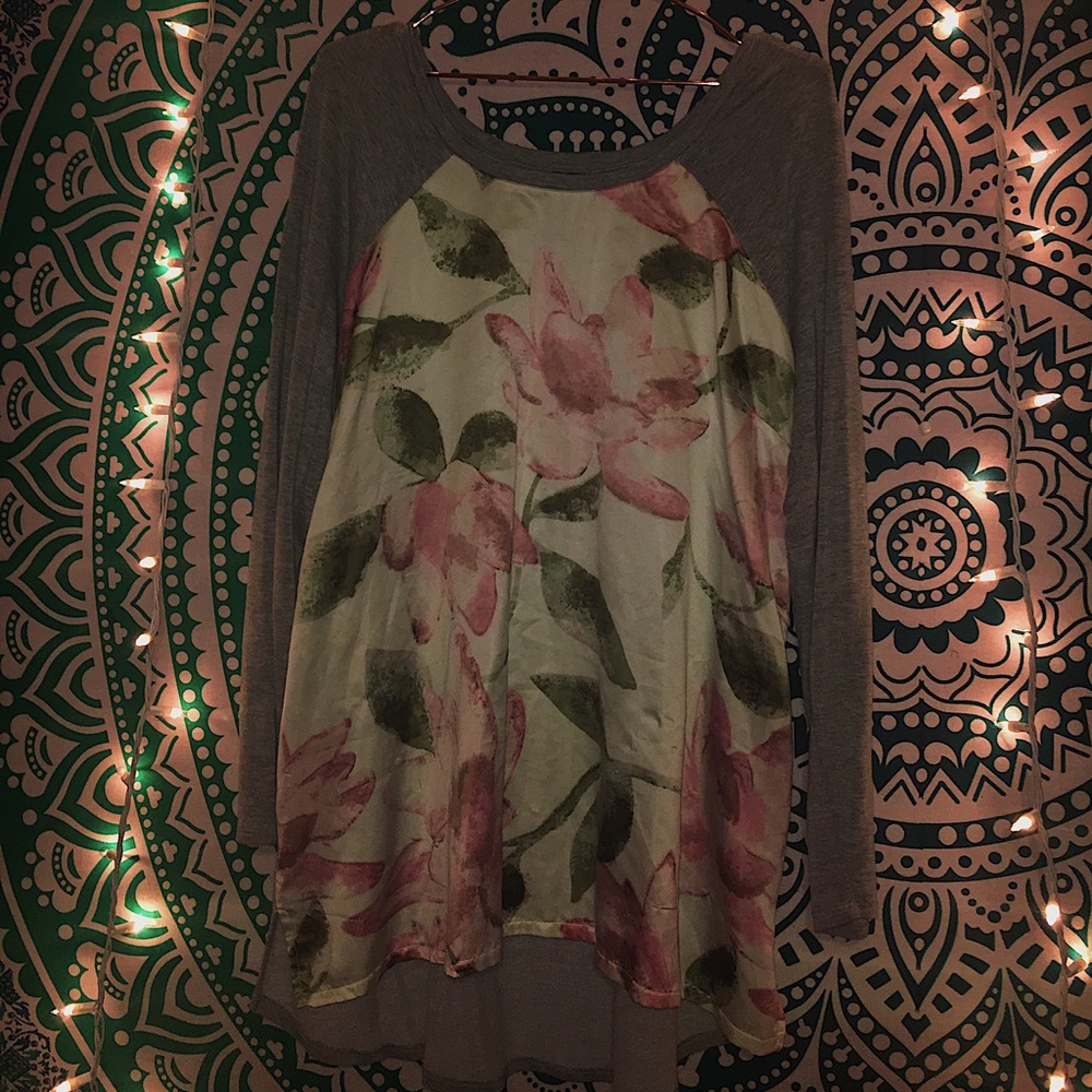 Super Cute “Oh Baby by Motherhood” Tunic